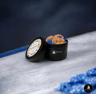 Waffles & Berries 🫐🧇 Vůně: Borůvka, vanilka •Přírodní sójový vosk BIO kvality s certifikací Ecocert = Nejméně 95 %...